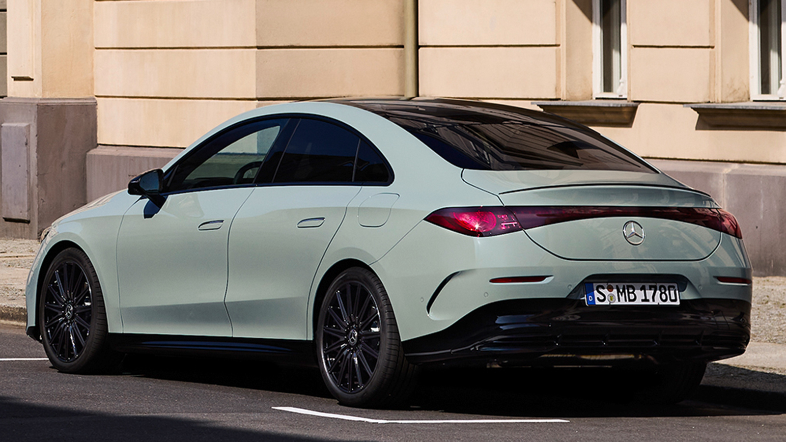 Νέα Mercedes CLA Hybrid: Ήπια υβριδική με έως 211 άλογα & τετρακίνηση  